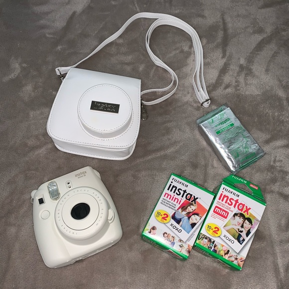 Fujifilm Instax Mini 8 - Picture 2 of 6